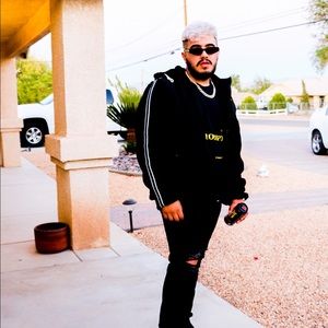 Meet your Posher, Justin